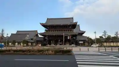 東本願寺(真宗本廟)の山門・神門