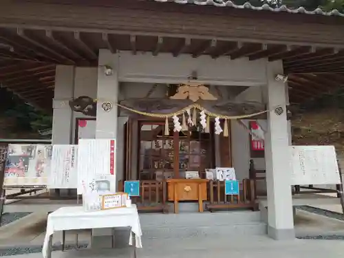 日峯神社の本殿・本堂