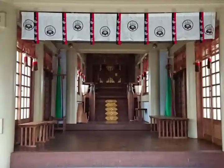小池神社の本殿・本堂