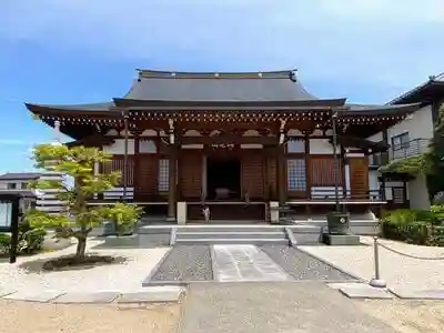法泉寺の本殿