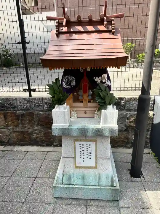融通尊寺の{uncategorized: "未分類", other: "その他", undefined: "問題あり", building: "その他建物", grave: "お墓", sacred_gate: "鳥居", guardian: "狛犬", statue: "像", buddha: "仏像", history: "歴史", nature: "自然", garden: "庭園", animal: "動物", pagoda: "塔", temizu: "手水舎", mountain_gate: "山門・神門", sanctuary: "本殿・本堂", subordinate: "末社・摂社", art: "芸術", scenery: "景色", jizo: "地蔵", ema: "絵馬", goshuin: "御朱印", omikuji: "おみくじ", items: "授与品その他", amulet: "お守り", goshuincho: "御朱印帳", eats: "食事", festival: "お祭り", votive_dance: "神楽", shichigosan: "七五三参", wedding: "結婚式", experience: "体験その他", initially: "初詣", around: "周辺", anti_infection: "感染症対策"}