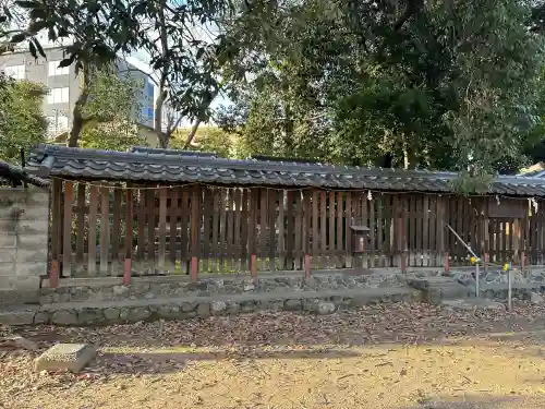 梅津太神宮の{uncategorized: "未分類", other: "その他", undefined: "問題あり", building: "その他建物", grave: "お墓", sacred_gate: "鳥居", guardian: "狛犬", statue: "像", buddha: "仏像", history: "歴史", nature: "自然", garden: "庭園", animal: "動物", pagoda: "塔", temizu: "手水舎", mountain_gate: "山門・神門", sanctuary: "本殿・本堂", subordinate: "末社・摂社", art: "芸術", scenery: "景色", jizo: "地蔵", ema: "絵馬", goshuin: "御朱印", omikuji: "おみくじ", items: "授与品その他", amulet: "お守り", goshuincho: "御朱印帳", eats: "食事", festival: "お祭り", votive_dance: "神楽", shichigosan: "七五三参", wedding: "結婚式", experience: "体験その他", initially: "初詣", around: "周辺", anti_infection: "感染症対策"}