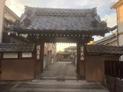 清蓮寺の山門・神門