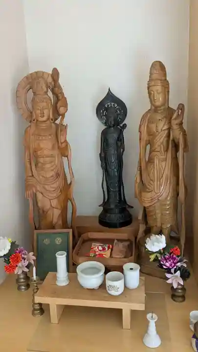 春宮寺の仏像