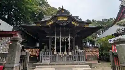 日吉神社の{uncategorized: "未分類", other: "その他", undefined: "問題あり", building: "その他建物", grave: "お墓", sacred_gate: "鳥居", guardian: "狛犬", statue: "像", buddha: "仏像", history: "歴史", nature: "自然", garden: "庭園", animal: "動物", pagoda: "塔", temizu: "手水舎", mountain_gate: "山門・神門", sanctuary: "本殿・本堂", subordinate: "末社・摂社", art: "芸術", scenery: "景色", jizo: "地蔵", ema: "絵馬", goshuin: "御朱印", omikuji: "おみくじ", items: "授与品その他", amulet: "お守り", goshuincho: "御朱印帳", eats: "食事", festival: "お祭り", votive_dance: "神楽", shichigosan: "七五三参", wedding: "結婚式", experience: "体験その他", initially: "初詣", around: "周辺", anti_infection: "感染症対策"}