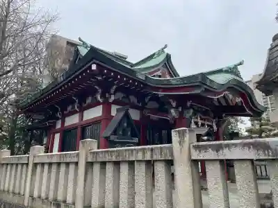 河原町稲荷神社の{uncategorized: "未分類", other: "その他", undefined: "問題あり", building: "その他建物", grave: "お墓", sacred_gate: "鳥居", guardian: "狛犬", statue: "像", buddha: "仏像", history: "歴史", nature: "自然", garden: "庭園", animal: "動物", pagoda: "塔", temizu: "手水舎", mountain_gate: "山門・神門", sanctuary: "本殿・本堂", subordinate: "末社・摂社", art: "芸術", scenery: "景色", jizo: "地蔵", ema: "絵馬", goshuin: "御朱印", omikuji: "おみくじ", items: "授与品その他", amulet: "お守り", goshuincho: "御朱印帳", eats: "食事", festival: "お祭り", votive_dance: "神楽", shichigosan: "七五三参", wedding: "結婚式", experience: "体験その他", initially: "初詣", around: "周辺", anti_infection: "感染症対策"}