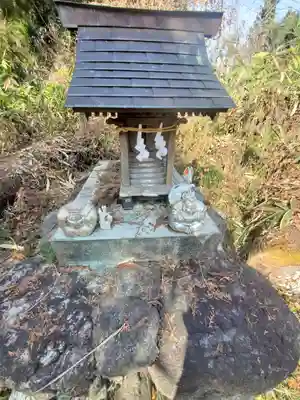 上之臺稲荷神社の末社・摂社