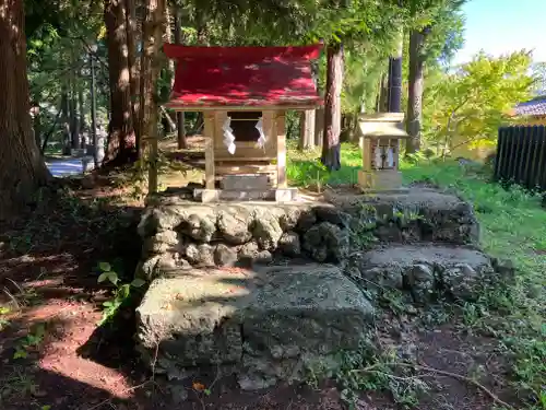 冨士御室浅間神社の末社