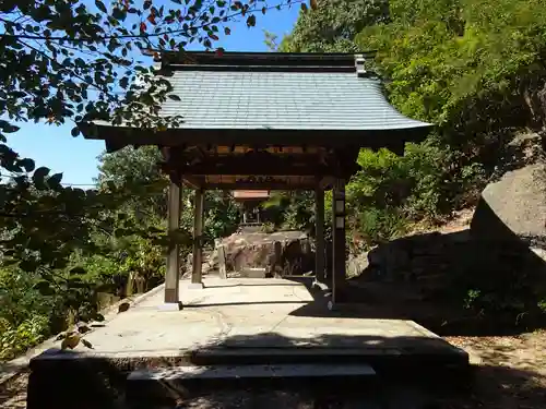 金光稲荷神社の建物その他