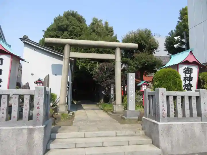 大島稲荷神社の鳥居