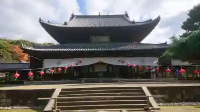 萬福寺の本殿・本堂
