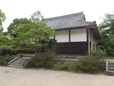 観世音寺の本殿・本堂