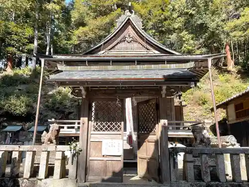 岩上神社(滋賀県)