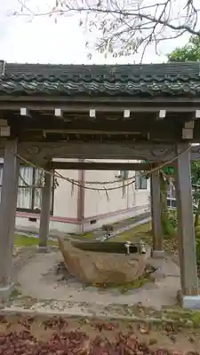 売布神社の手水舎