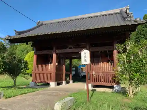 長福寺の山門