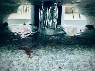 滑川神社 - 仕事と子どもの守り神の手水舎