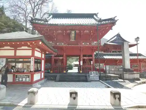 中禅寺の山門・神門