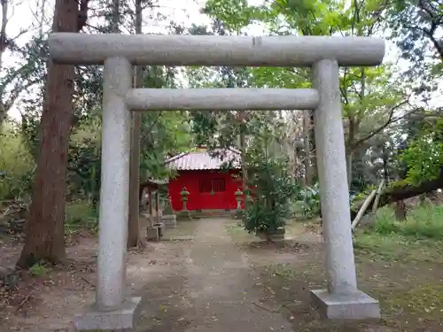 稲荷神社の鳥居