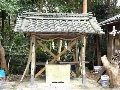 吉田神社の手水舎