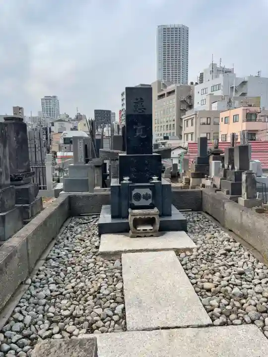 浄運寺の{uncategorized: "未分類", other: "その他", undefined: "問題あり", building: "その他建物", grave: "お墓", sacred_gate: "鳥居", guardian: "狛犬", statue: "像", buddha: "仏像", history: "歴史", nature: "自然", garden: "庭園", animal: "動物", pagoda: "塔", temizu: "手水舎", mountain_gate: "山門・神門", sanctuary: "本殿・本堂", subordinate: "末社・摂社", art: "芸術", scenery: "景色", jizo: "地蔵", ema: "絵馬", goshuin: "御朱印", omikuji: "おみくじ", items: "授与品その他", amulet: "お守り", goshuincho: "御朱印帳", eats: "食事", festival: "お祭り", votive_dance: "神楽", shichigosan: "七五三参", wedding: "結婚式", experience: "体験その他", initially: "初詣", around: "周辺", anti_infection: "感染症対策"}