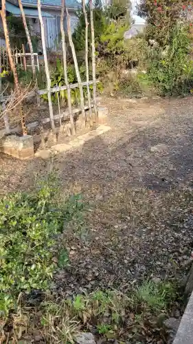 大御堂寺（野間大坊）の{uncategorized: "未分類", other: "その他", undefined: "問題あり", building: "その他建物", grave: "お墓", sacred_gate: "鳥居", guardian: "狛犬", statue: "像", buddha: "仏像", history: "歴史", nature: "自然", garden: "庭園", animal: "動物", pagoda: "塔", temizu: "手水舎", mountain_gate: "山門・神門", sanctuary: "本殿・本堂", subordinate: "末社・摂社", art: "芸術", scenery: "景色", jizo: "地蔵", ema: "絵馬", goshuin: "御朱印", omikuji: "おみくじ", items: "授与品その他", amulet: "お守り", goshuincho: "御朱印帳", eats: "食事", festival: "お祭り", votive_dance: "神楽", shichigosan: "七五三参", wedding: "結婚式", experience: "体験その他", initially: "初詣", around: "周辺", anti_infection: "感染症対策"}