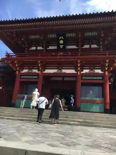 鶴岡八幡宮の山門・神門