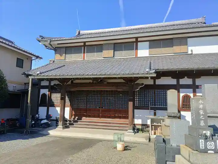 観音寺の本殿・本堂