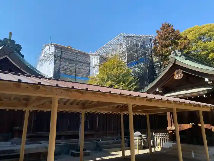 武蔵一宮氷川神社の{uncategorized: "未分類", other: "その他", undefined: "問題あり", building: "その他建物", grave: "お墓", sacred_gate: "鳥居", guardian: "狛犬", statue: "像", buddha: "仏像", history: "歴史", nature: "自然", garden: "庭園", animal: "動物", pagoda: "塔", temizu: "手水舎", mountain_gate: "山門・神門", sanctuary: "本殿・本堂", subordinate: "末社・摂社", art: "芸術", scenery: "景色", jizo: "地蔵", ema: "絵馬", goshuin: "御朱印", omikuji: "おみくじ", items: "授与品その他", amulet: "お守り", goshuincho: "御朱印帳", eats: "食事", festival: "お祭り", votive_dance: "神楽", shichigosan: "七五三参", wedding: "結婚式", experience: "体験その他", initially: "初詣", around: "周辺", anti_infection: "感染症対策"}