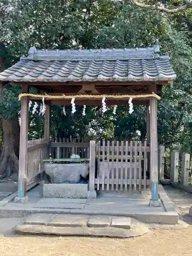 白鳥神社の手水