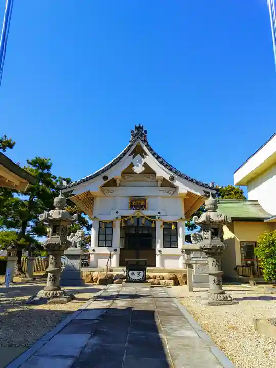 小川熱田社の本殿・本堂