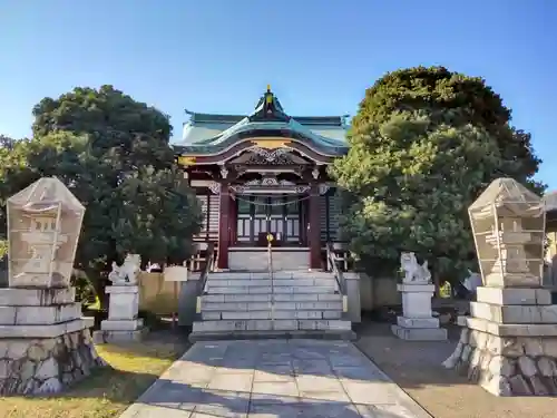 諏訪神社の本殿・本堂