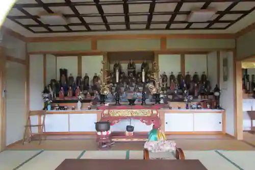 観音寺の本殿・本堂