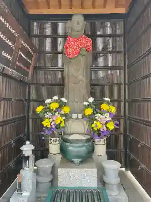 安禅寺の{uncategorized: "未分類", other: "その他", undefined: "問題あり", building: "その他建物", grave: "お墓", sacred_gate: "鳥居", guardian: "狛犬", statue: "像", buddha: "仏像", history: "歴史", nature: "自然", garden: "庭園", animal: "動物", pagoda: "塔", temizu: "手水舎", mountain_gate: "山門・神門", sanctuary: "本殿・本堂", subordinate: "末社・摂社", art: "芸術", scenery: "景色", jizo: "地蔵", ema: "絵馬", goshuin: "御朱印", omikuji: "おみくじ", items: "授与品その他", amulet: "お守り", goshuincho: "御朱印帳", eats: "食事", festival: "お祭り", votive_dance: "神楽", shichigosan: "七五三参", wedding: "結婚式", experience: "体験その他", initially: "初詣", around: "周辺", anti_infection: "感染症対策"}