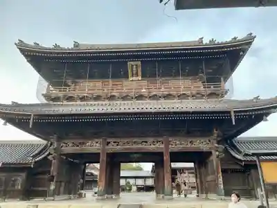 大通寺(長浜御坊)の山門・神門
