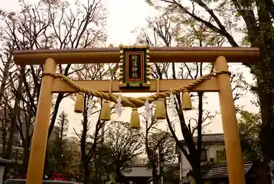 蛇窪神社の鳥居