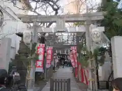 千住本氷川神社の鳥居