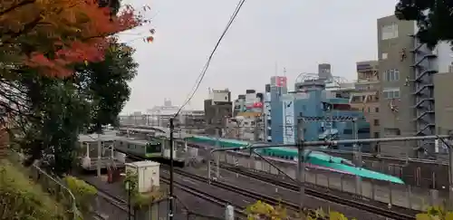 諏方神社の周辺