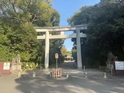 竈山神社の{uncategorized: "未分類", other: "その他", undefined: "問題あり", building: "その他建物", grave: "お墓", sacred_gate: "鳥居", guardian: "狛犬", statue: "像", buddha: "仏像", history: "歴史", nature: "自然", garden: "庭園", animal: "動物", pagoda: "塔", temizu: "手水舎", mountain_gate: "山門・神門", sanctuary: "本殿・本堂", subordinate: "末社・摂社", art: "芸術", scenery: "景色", jizo: "地蔵", ema: "絵馬", goshuin: "御朱印", omikuji: "おみくじ", items: "授与品その他", amulet: "お守り", goshuincho: "御朱印帳", eats: "食事", festival: "お祭り", votive_dance: "神楽", shichigosan: "七五三参", wedding: "結婚式", experience: "体験その他", initially: "初詣", around: "周辺", anti_infection: "感染症対策"}