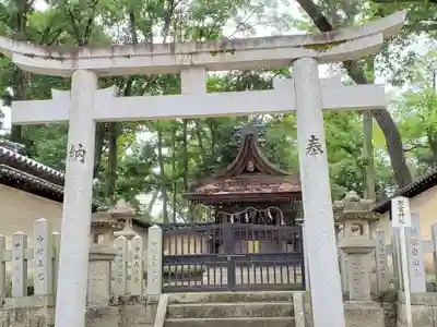 猪名野神社の末社・摂社