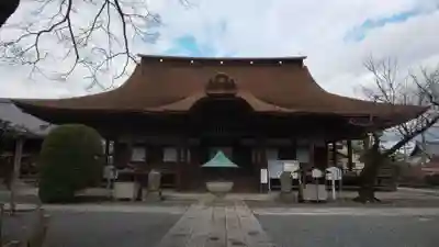 曼陀羅寺の本殿・本堂