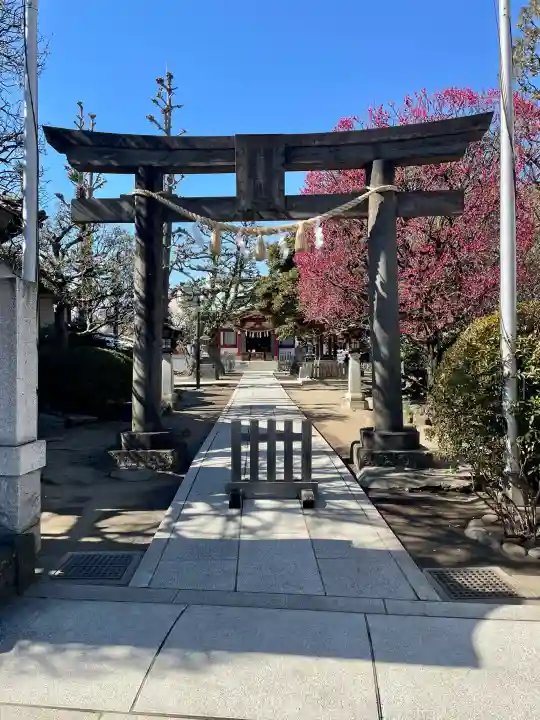 薭田神社の{uncategorized: "未分類", other: "その他", undefined: "問題あり", building: "その他建物", grave: "お墓", sacred_gate: "鳥居", guardian: "狛犬", statue: "像", buddha: "仏像", history: "歴史", nature: "自然", garden: "庭園", animal: "動物", pagoda: "塔", temizu: "手水舎", mountain_gate: "山門・神門", sanctuary: "本殿・本堂", subordinate: "末社・摂社", art: "芸術", scenery: "景色", jizo: "地蔵", ema: "絵馬", goshuin: "御朱印", omikuji: "おみくじ", items: "授与品その他", amulet: "お守り", goshuincho: "御朱印帳", eats: "食事", festival: "お祭り", votive_dance: "神楽", shichigosan: "七五三参", wedding: "結婚式", experience: "体験その他", initially: "初詣", around: "周辺", anti_infection: "感染症対策"}