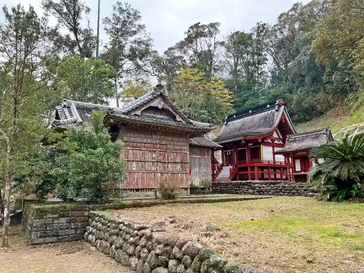 巨田神社の本殿・本堂