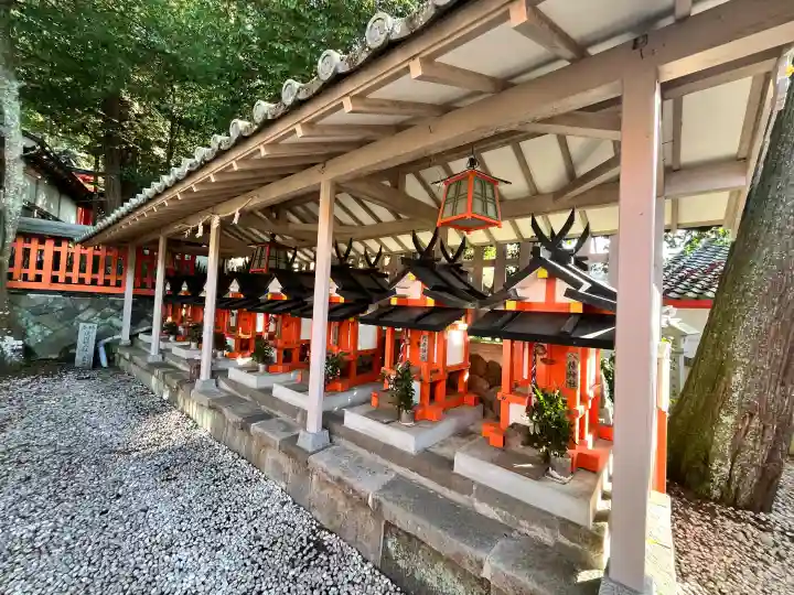 墨坂神社の{uncategorized: "未分類", other: "その他", undefined: "問題あり", building: "その他建物", grave: "お墓", sacred_gate: "鳥居", guardian: "狛犬", statue: "像", buddha: "仏像", history: "歴史", nature: "自然", garden: "庭園", animal: "動物", pagoda: "塔", temizu: "手水舎", mountain_gate: "山門・神門", sanctuary: "本殿・本堂", subordinate: "末社・摂社", art: "芸術", scenery: "景色", jizo: "地蔵", ema: "絵馬", goshuin: "御朱印", omikuji: "おみくじ", items: "授与品その他", amulet: "お守り", goshuincho: "御朱印帳", eats: "食事", festival: "お祭り", votive_dance: "神楽", shichigosan: "七五三参", wedding: "結婚式", experience: "体験その他", initially: "初詣", around: "周辺", anti_infection: "感染症対策"}