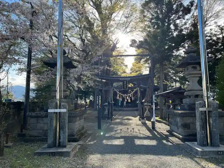 岩崎神社(長野県)