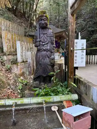 大本山七宝瀧寺(大阪府)