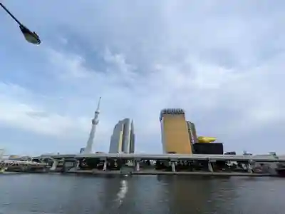 浅草神社の周辺