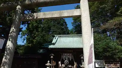 新田神社の鳥居