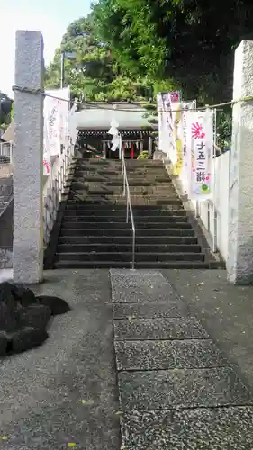 太田杉山神社・横濱水天宮の庭園