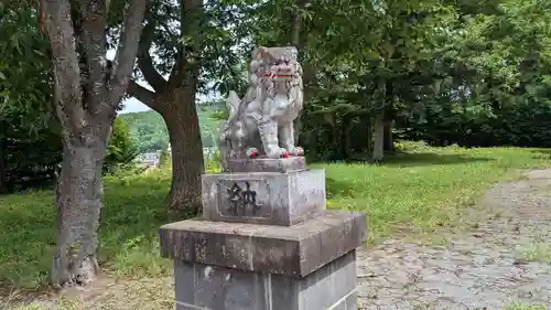 喜茂別神社の狛犬