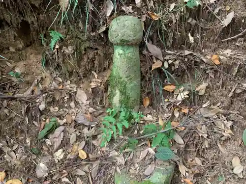 熊野神社の像